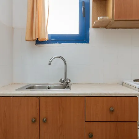 Holiday home Perasma Studios 7