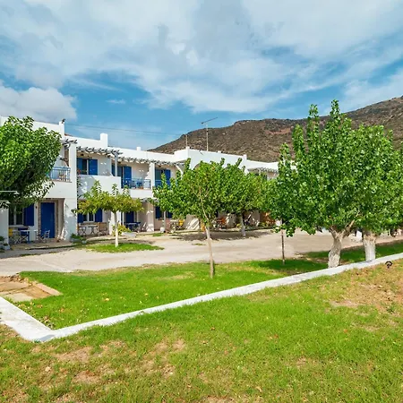 Perasma Studios 7 Kipri (Andros)