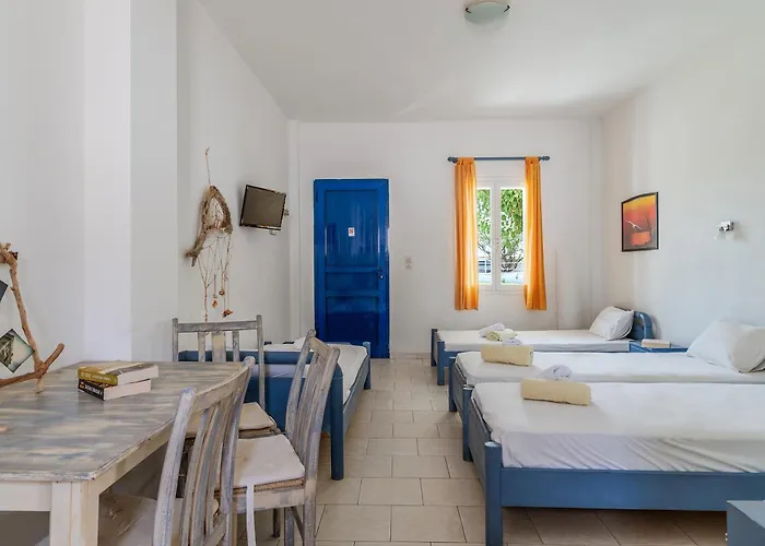 Perasma Studios 7 Kipri (Andros)